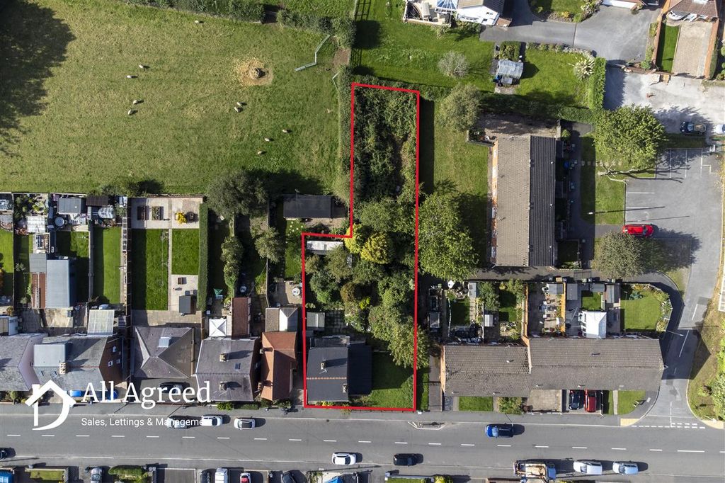 Property photo 2 of 16