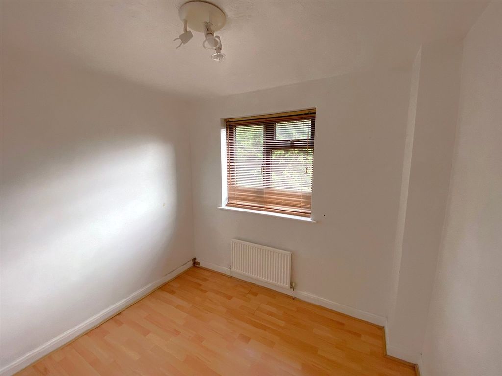Property photo 3 of 11 Picture No. 02