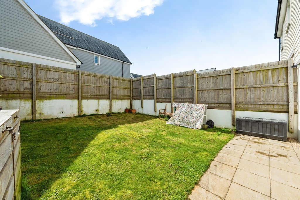 Property photo 3 of 14 Pbox-Img.Jpg