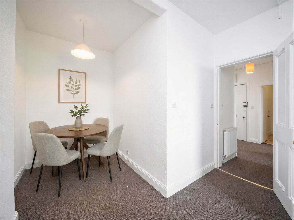 Property photo 3 of 15 Picture 3