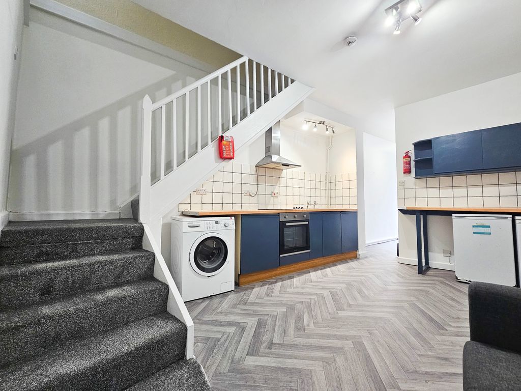 Property photo 1 of 12 5-20240904_093901