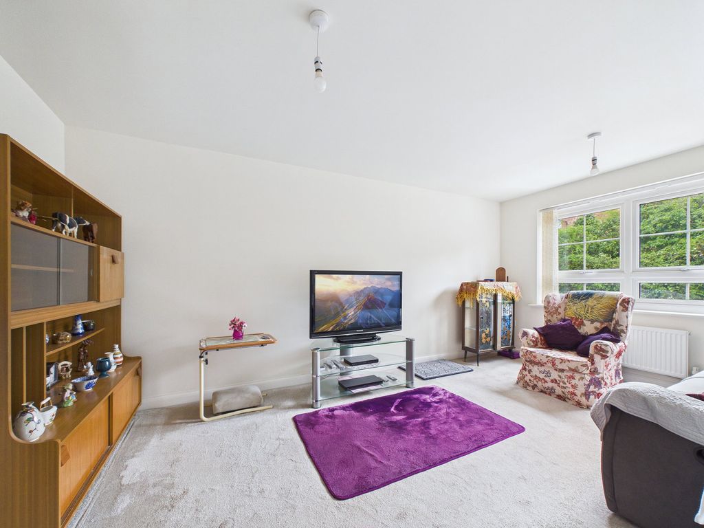 Property photo 3 of 16