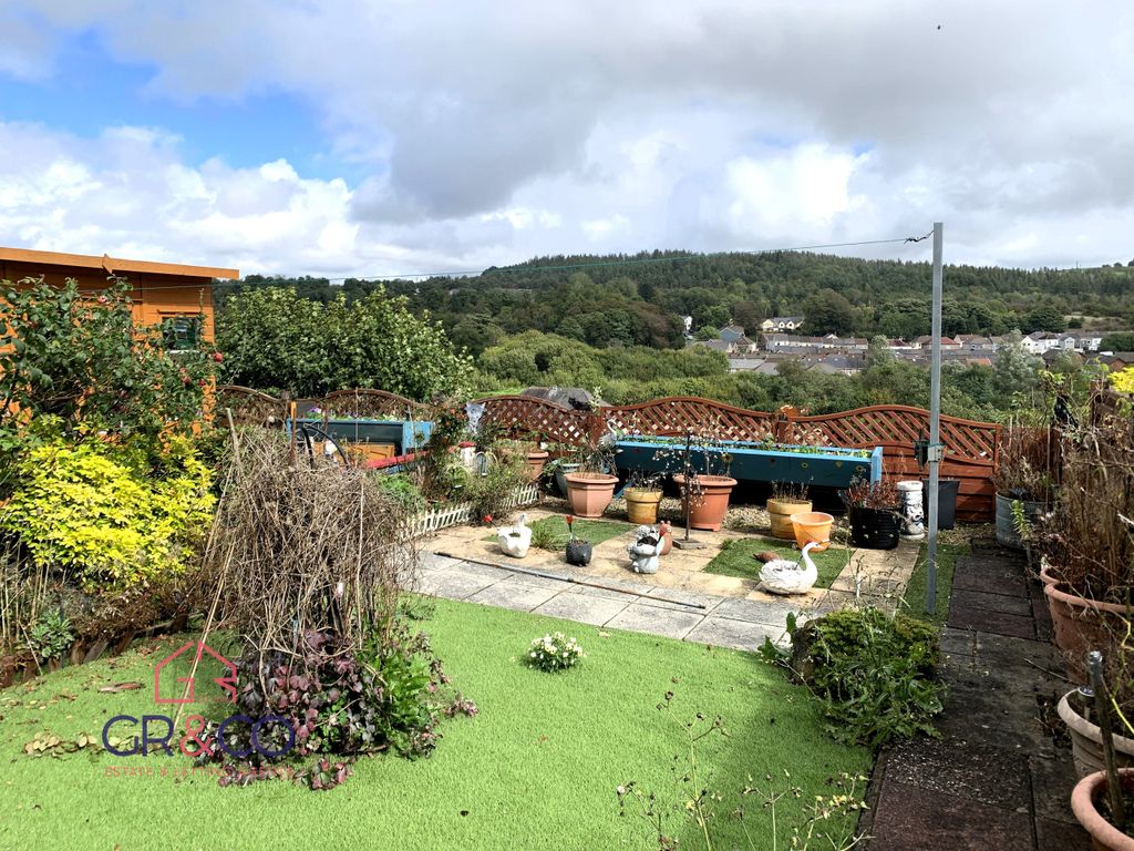 Property photo 3 of 31 Rear Garden
