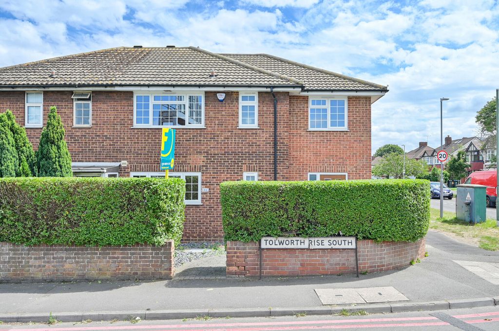 Property photo 1 of 24