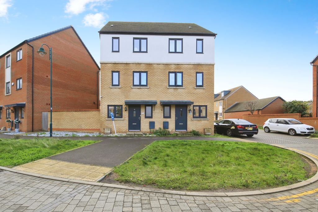 Property photo 1 of 14 Img_2860