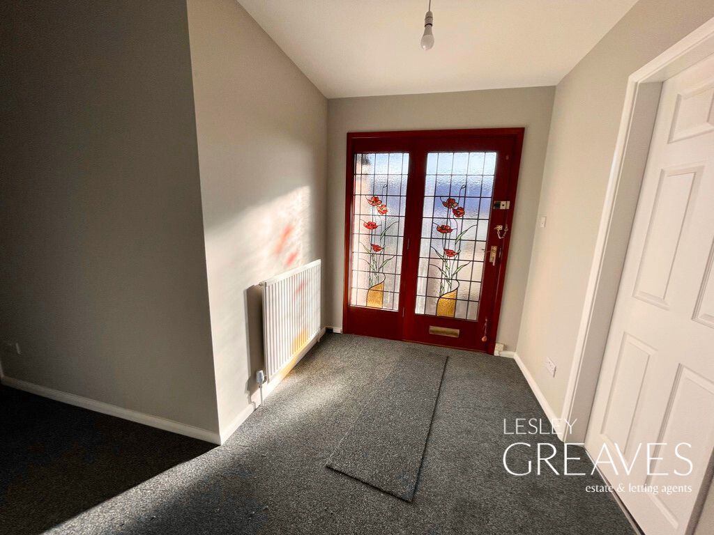 Property photo 2 of 14 Entrance Hallway