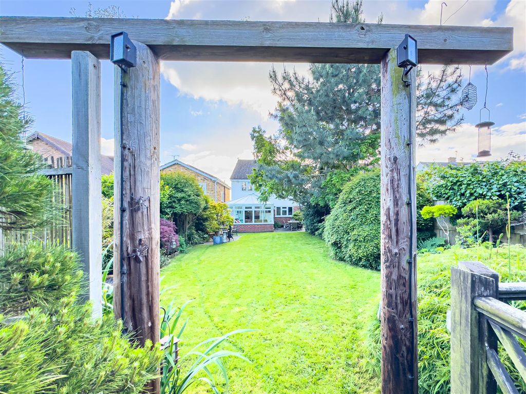 Property photo 3 of 22