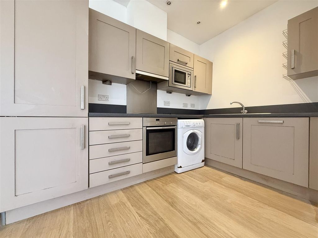 Property photo 2 of 13 Img_9091.Jpg