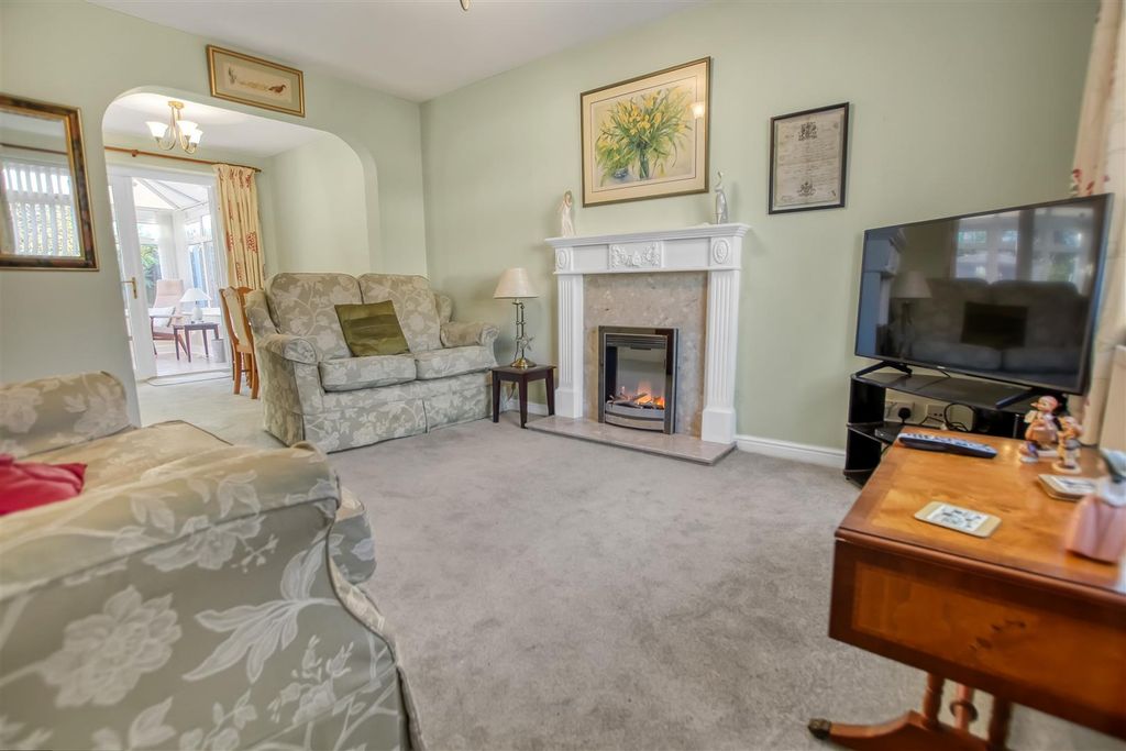 Property photo 2 of 15 Img_9498.Jpg