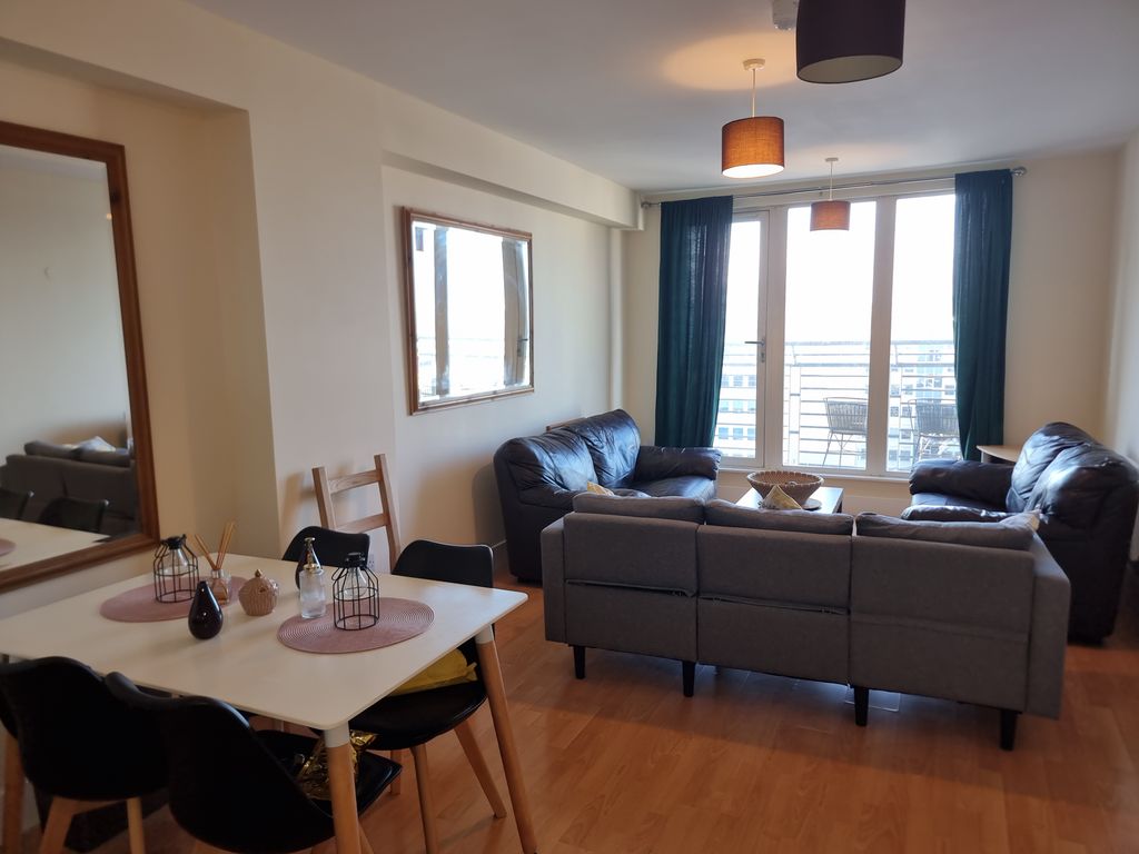 Property photo 3 of 14 Living Area