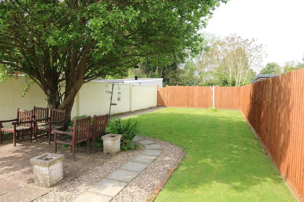 Property photo 2 of 15 Photo 14