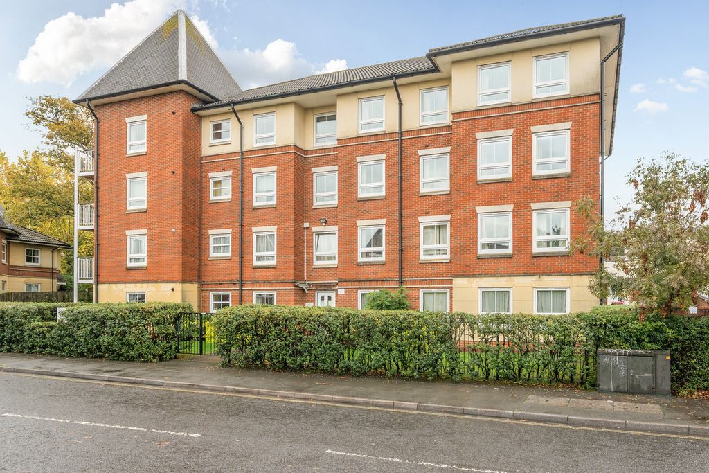 Property photo 1 of 19