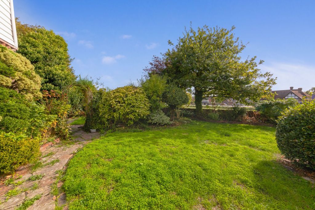 Property photo 3 of 19