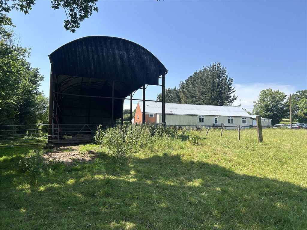 Property photo 3 of 10 Picture No. 04