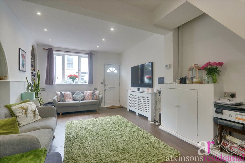 Property photo 2 of 16 Picture No. 05