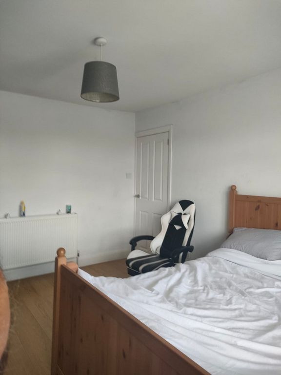 Property photo 3 of 3