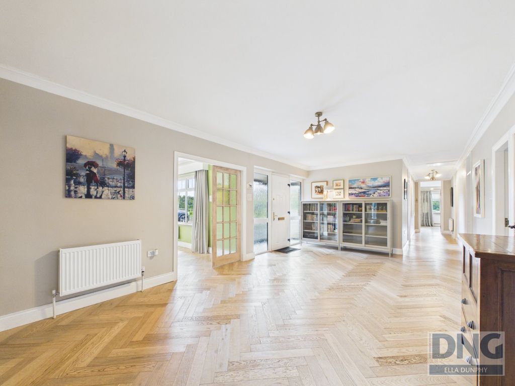 Property photo 2 of 26 Picture No. 08