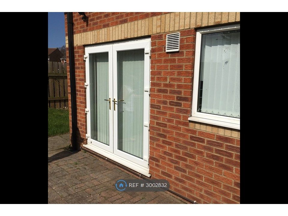 Property photo 2 of 26