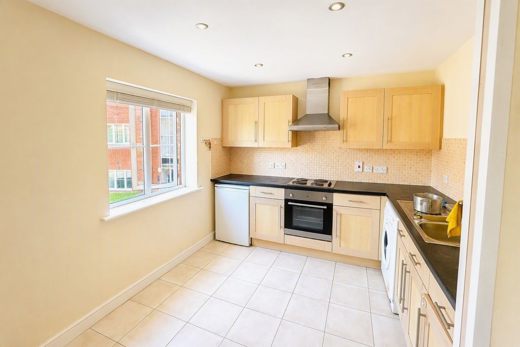 Property photo 2 of 4