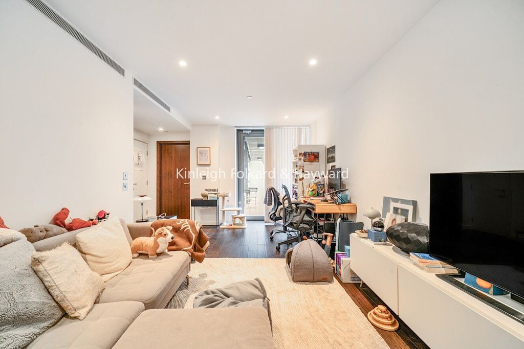Property photo 1 of 16 Picture No. 03