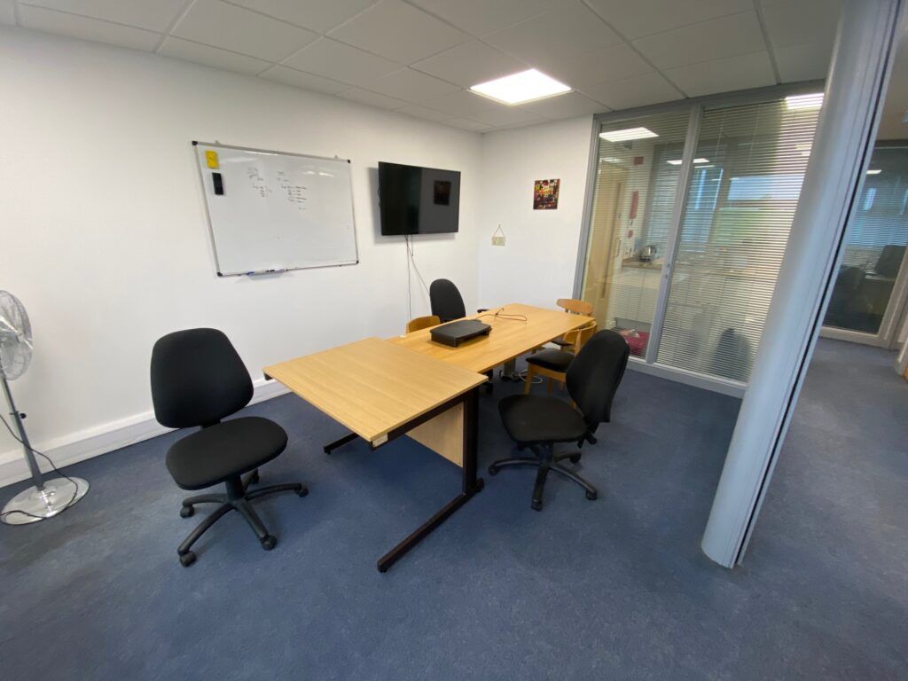 Property photo 3 of 5