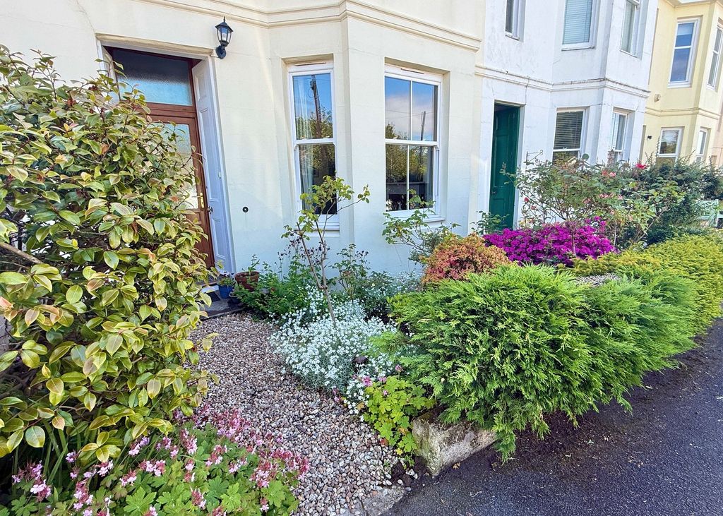 Additional image 26 of 4 bed end terrace house for sale52 William Street, Helensburgh G84