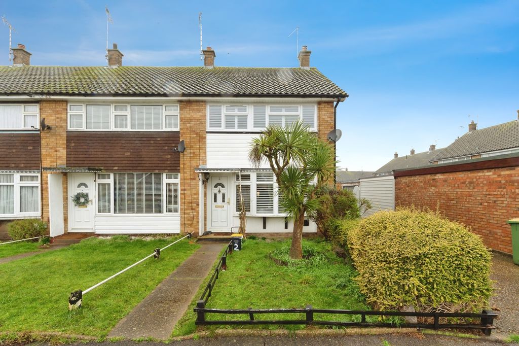 Property photo 1 of 18 Front