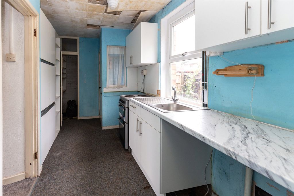 Property photo 2 of 12 Picture No. 03