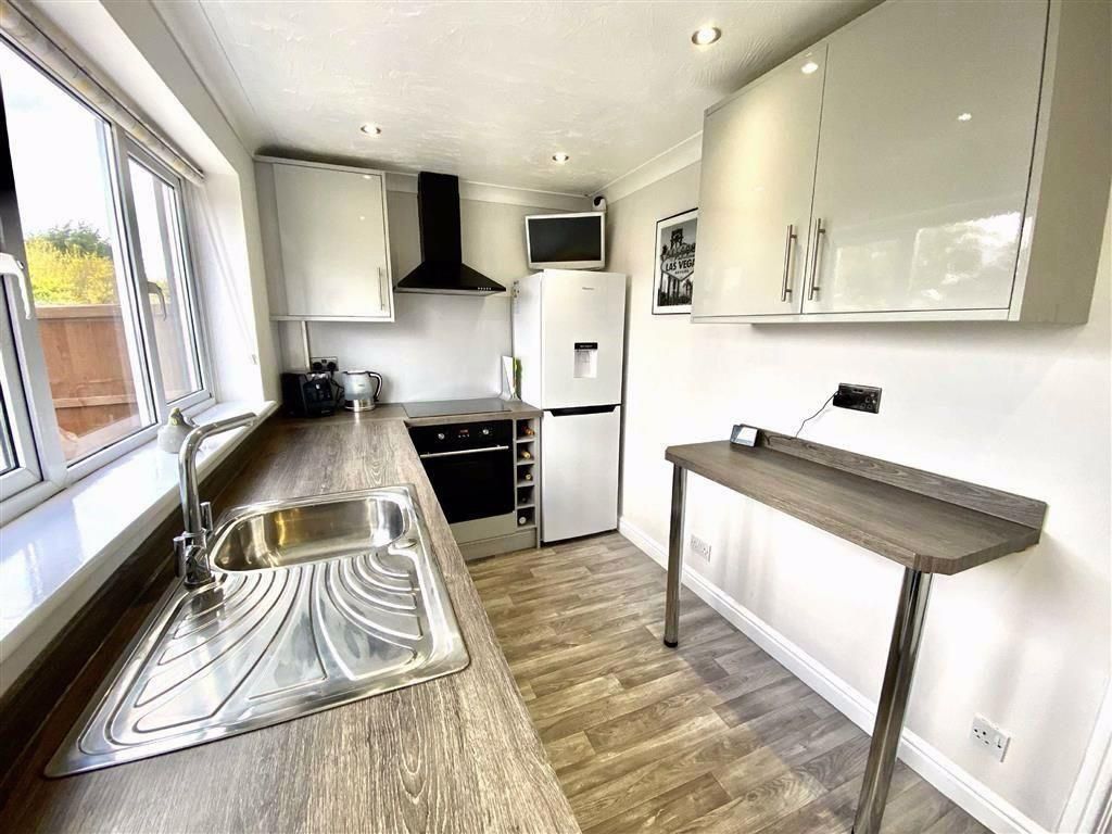 Property photo 3 of 7 Shoesmith Close 2.Jpeg