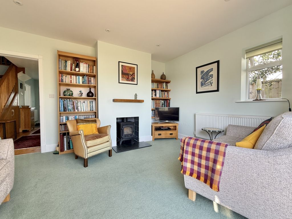Property photo 3 of 28 Photo 7