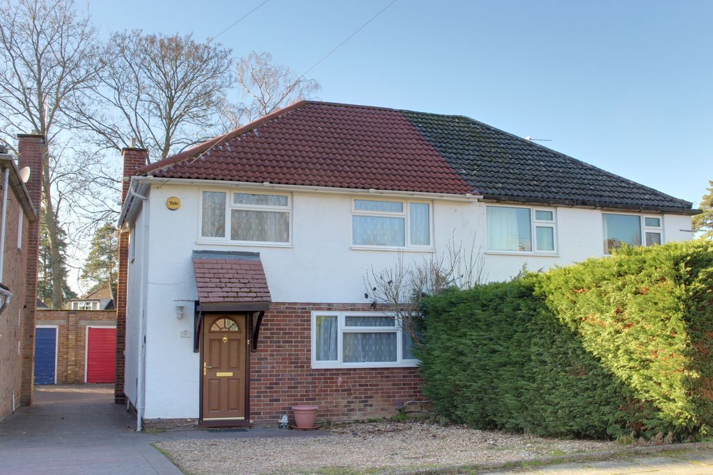 Property photo 1 of 12