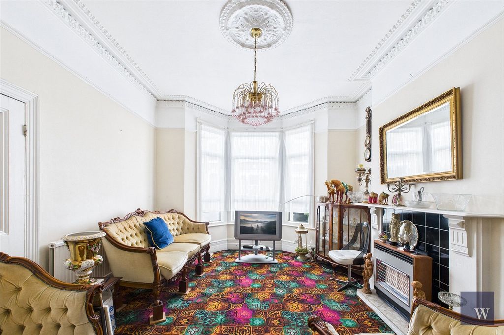 Property photo 2 of 14 Picture No. 19