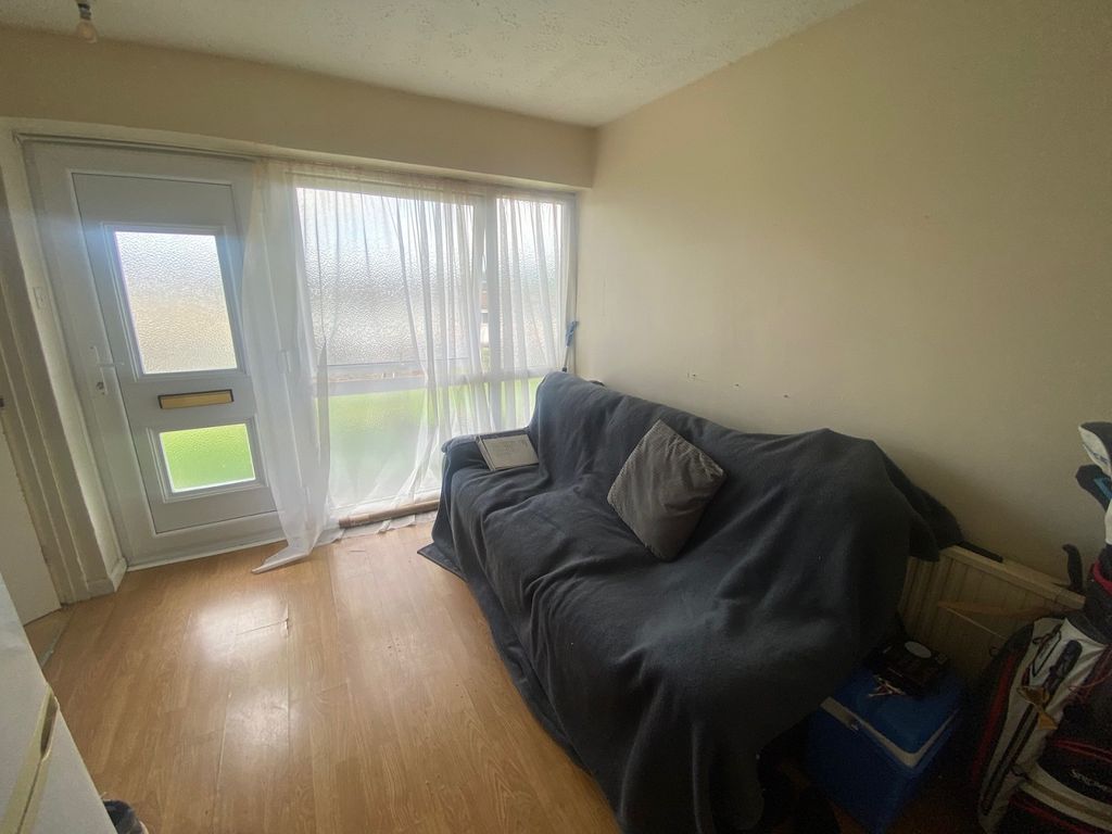 Property photo 3 of 8 Not Specified