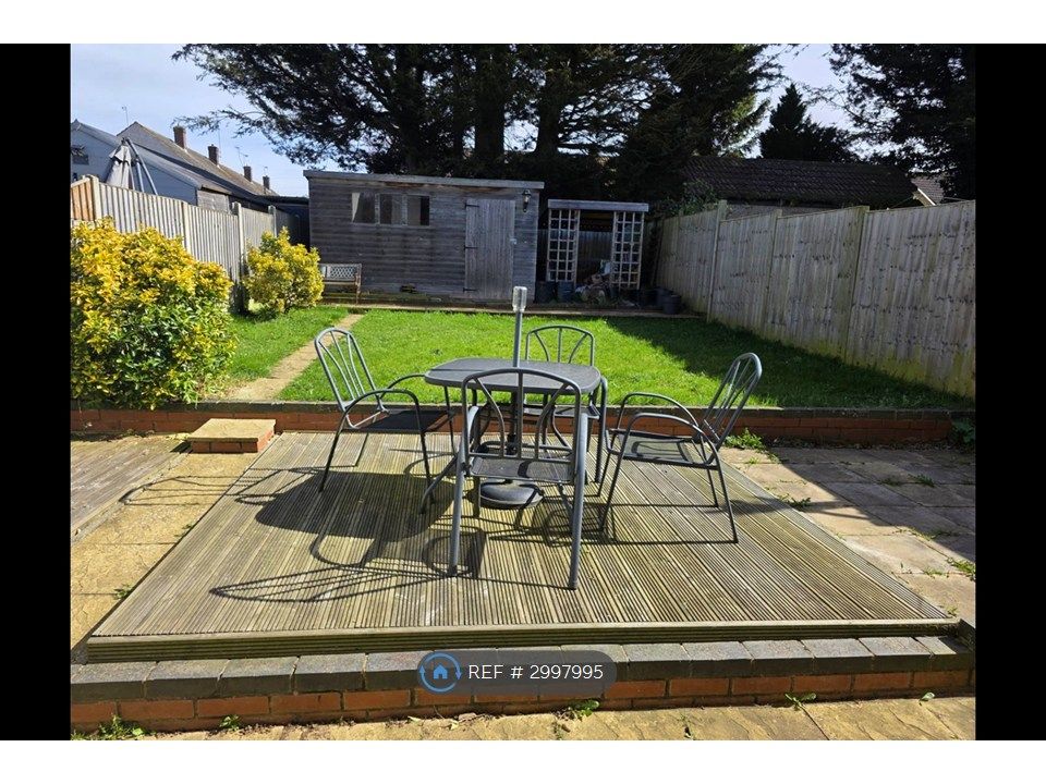 Property photo 3 of 8