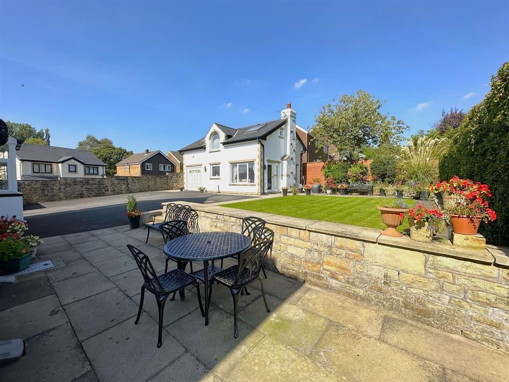 Property photo 2 of 35 Annexe.Jpg