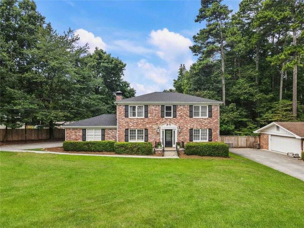 Property photo 1 of 31