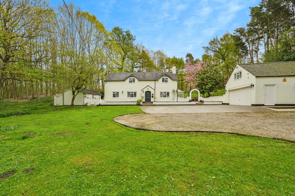 Property photo 1 of 27 Front