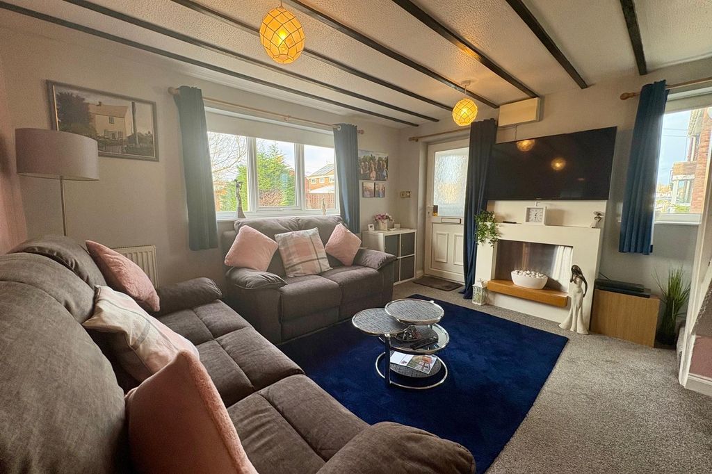 Property photo 3 of 11 Living Room_2.Jpeg