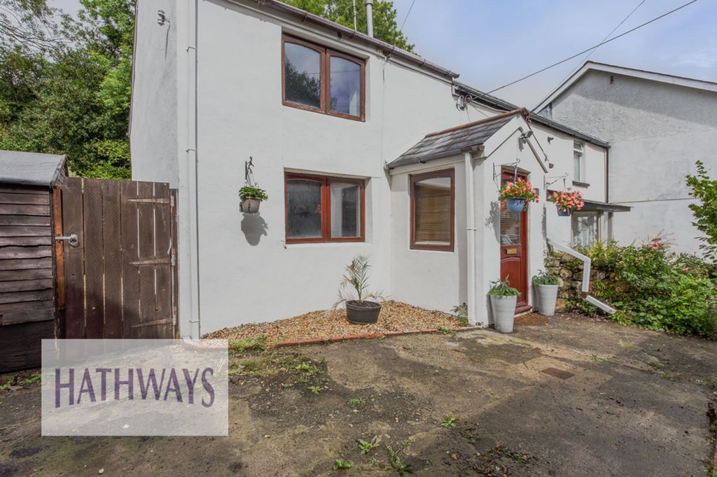 Property photo 3 of 28
