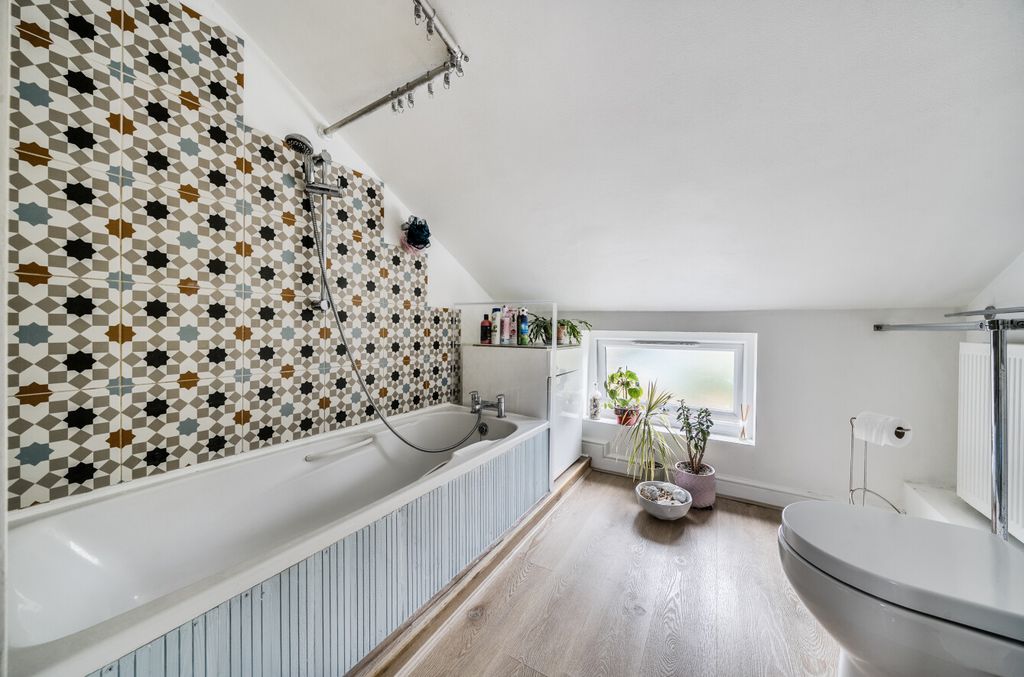 Property photo 3 of 22 13603312268Dd03B9F191A