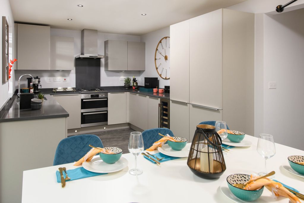 Property photo 3 of 10 Kitchen Inside The 4 Bedroom Kingsley
