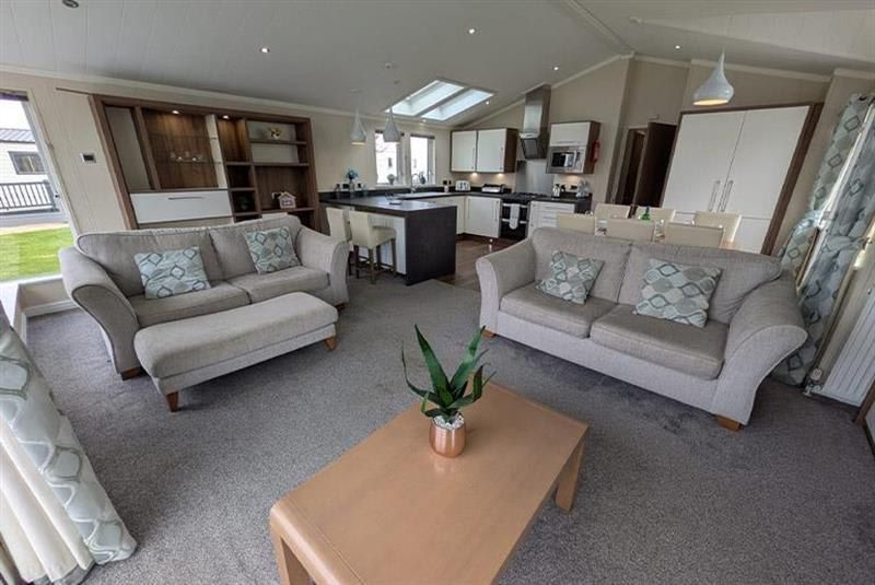 Property photo 2 of 7 002927 1 20260215 00.Jpeg