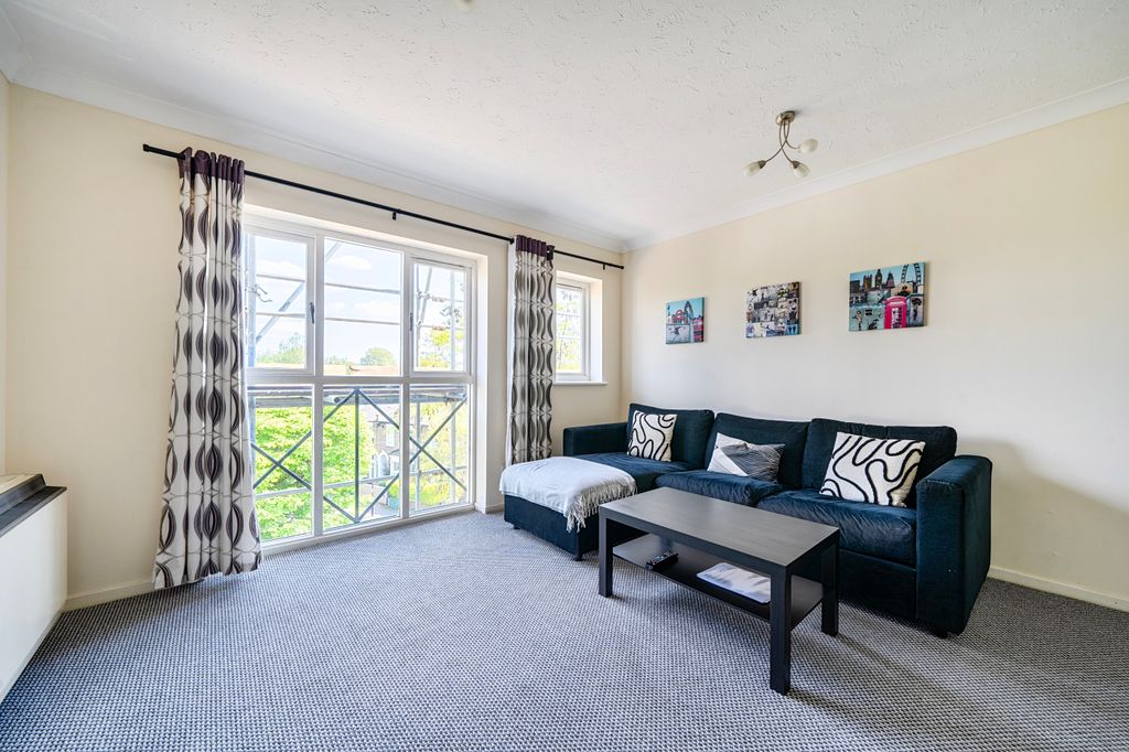 Property photo 3 of 9 Picture No. 23