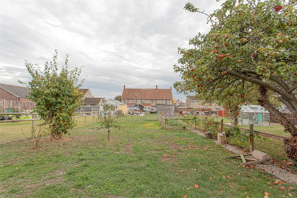 Property photo 1 of 15 Picture No. 09