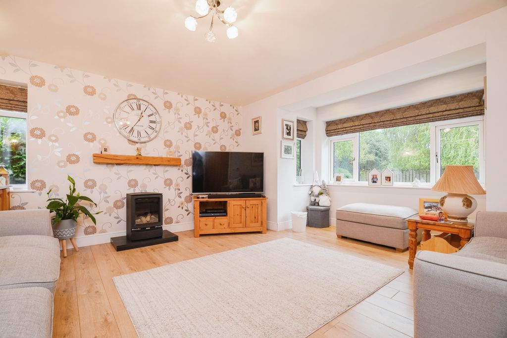 Property photo 3 of 16 Photography