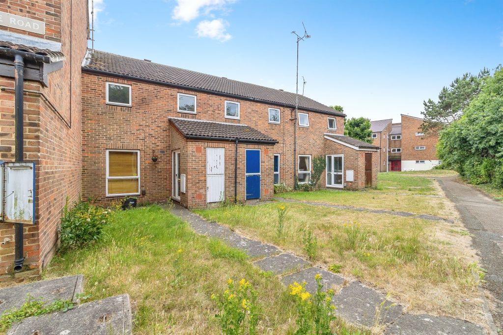 Property photo 1 of 17