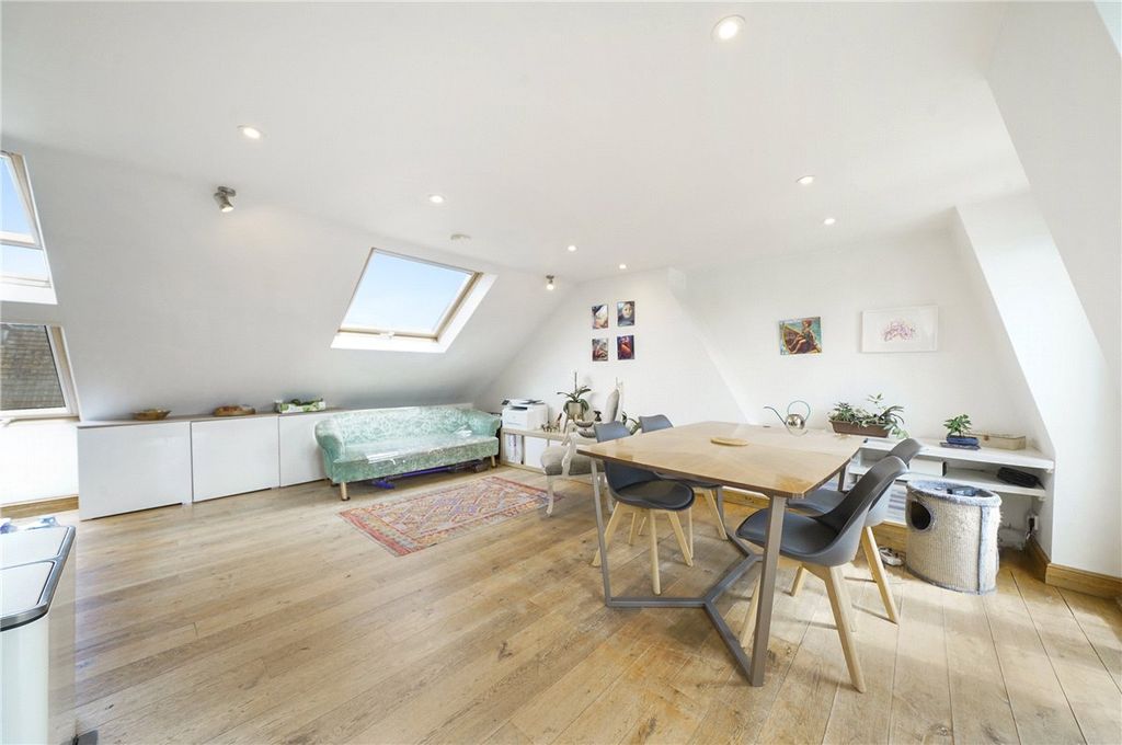 Property photo 1 of 15 Picture No. 20