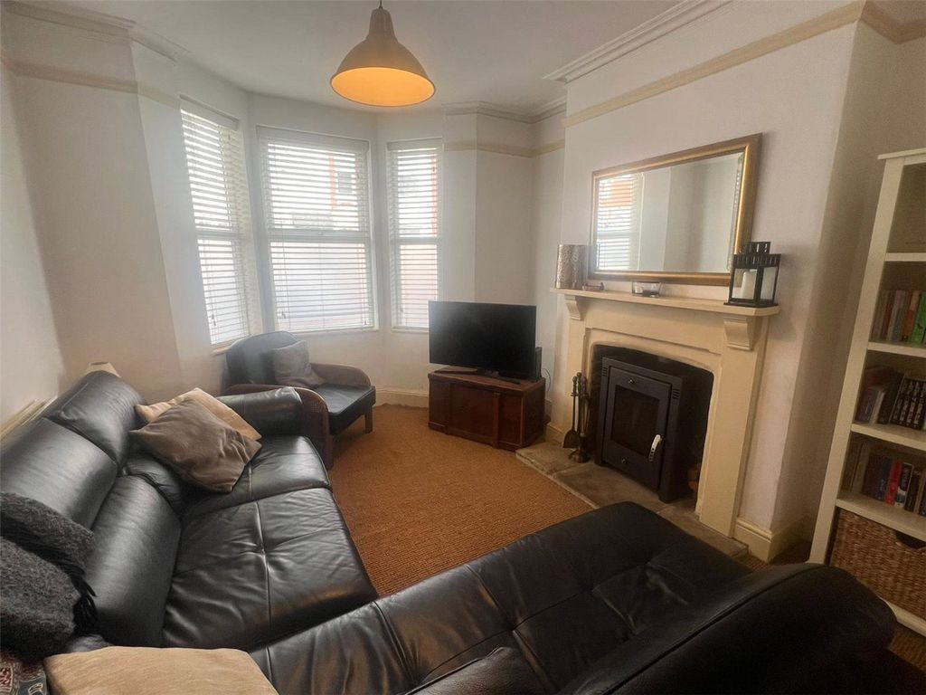 Property photo 3 of 13 Picture No. 04