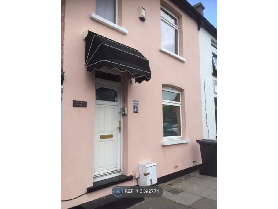 Property photo 1 of 8