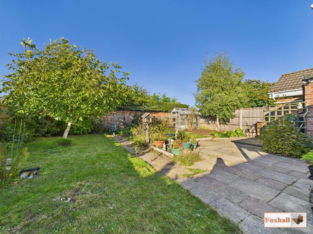 Property photo 2 of 18 Rear Garden